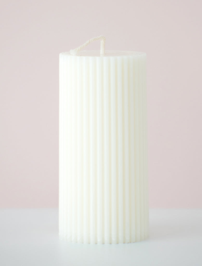 LOLA Ribbed Pillar Candle